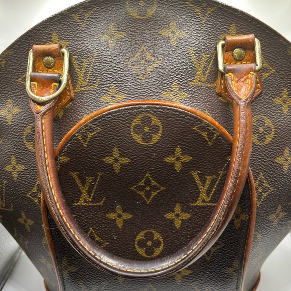 Louis Vuitton Monogram Ellipse PM Handbag - Picture 6 of 7